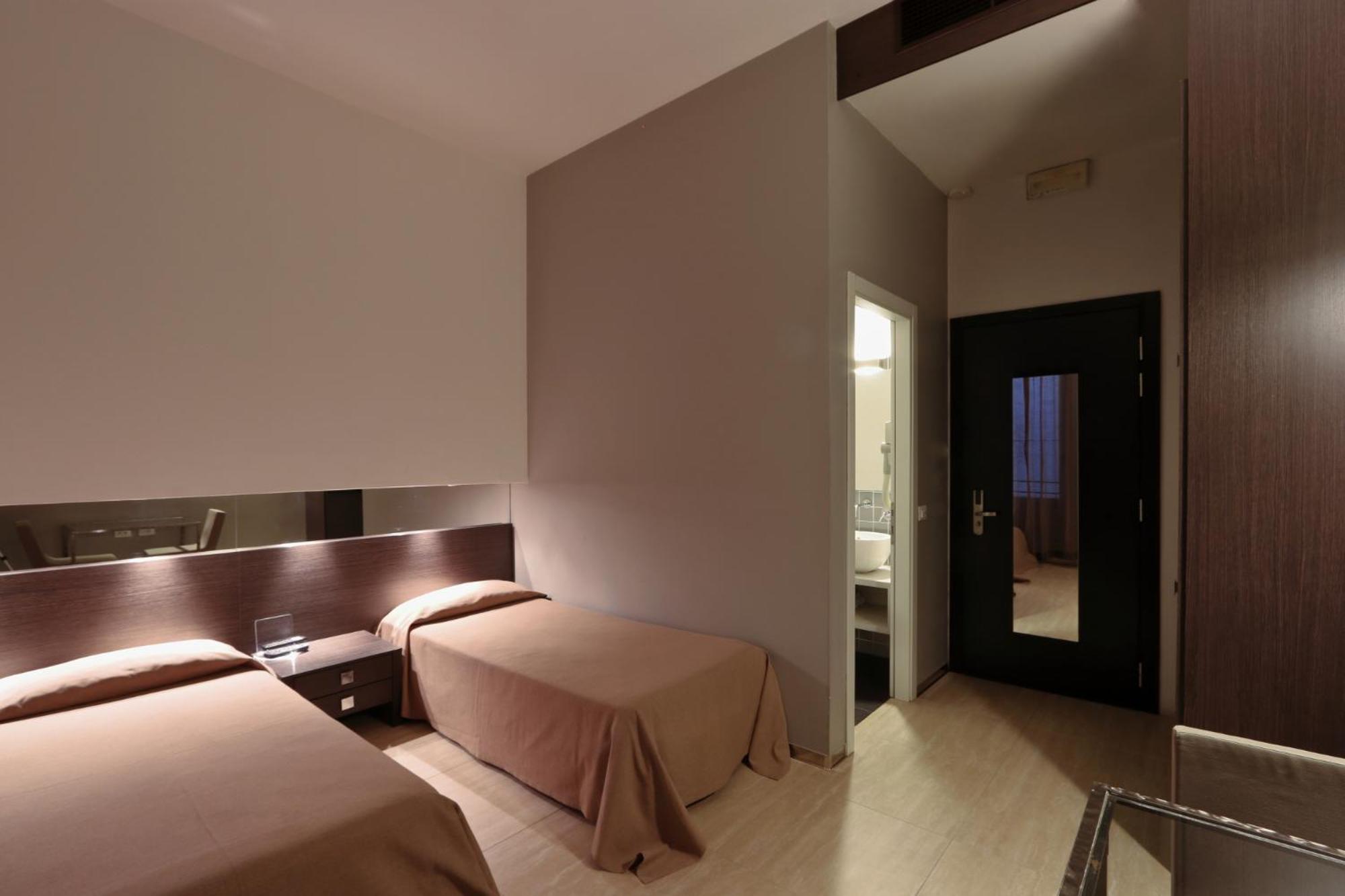 Bed and Breakfast Mua Boutique Болонья Экстерьер фото
