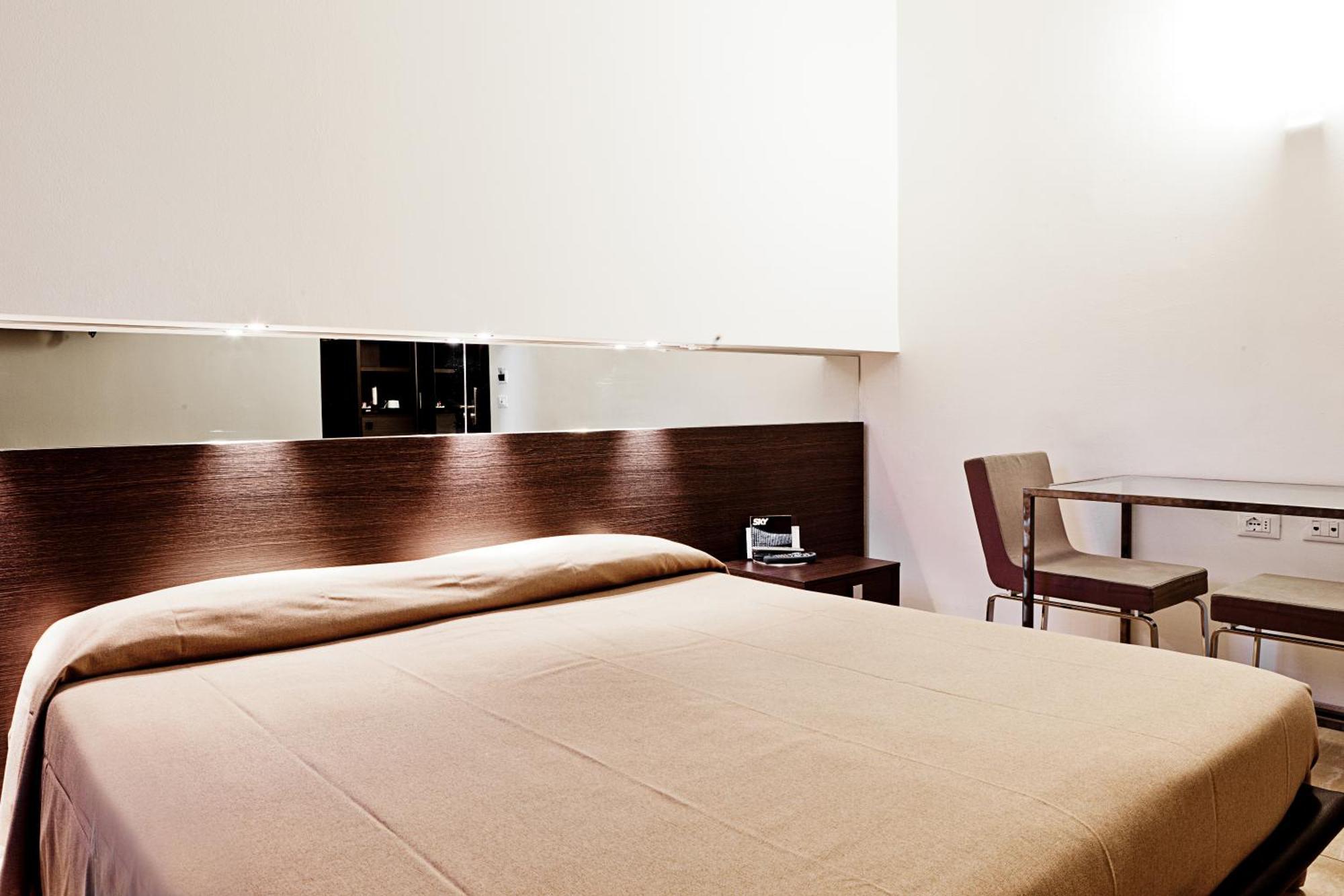 Bed and Breakfast Mua Boutique Болонья Экстерьер фото