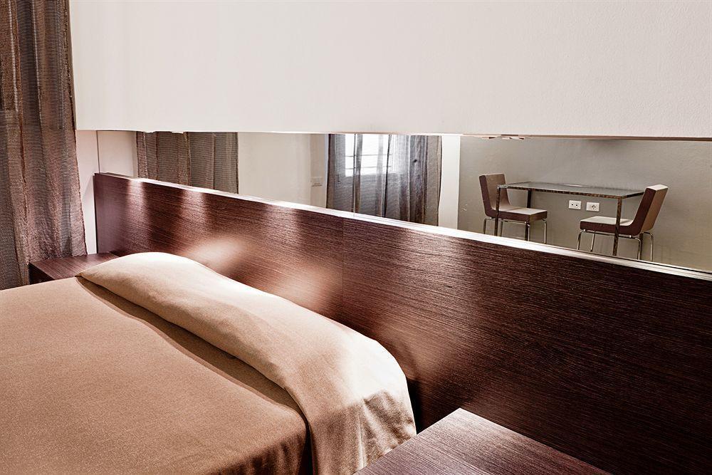 Bed and Breakfast Mua Boutique Болонья Экстерьер фото