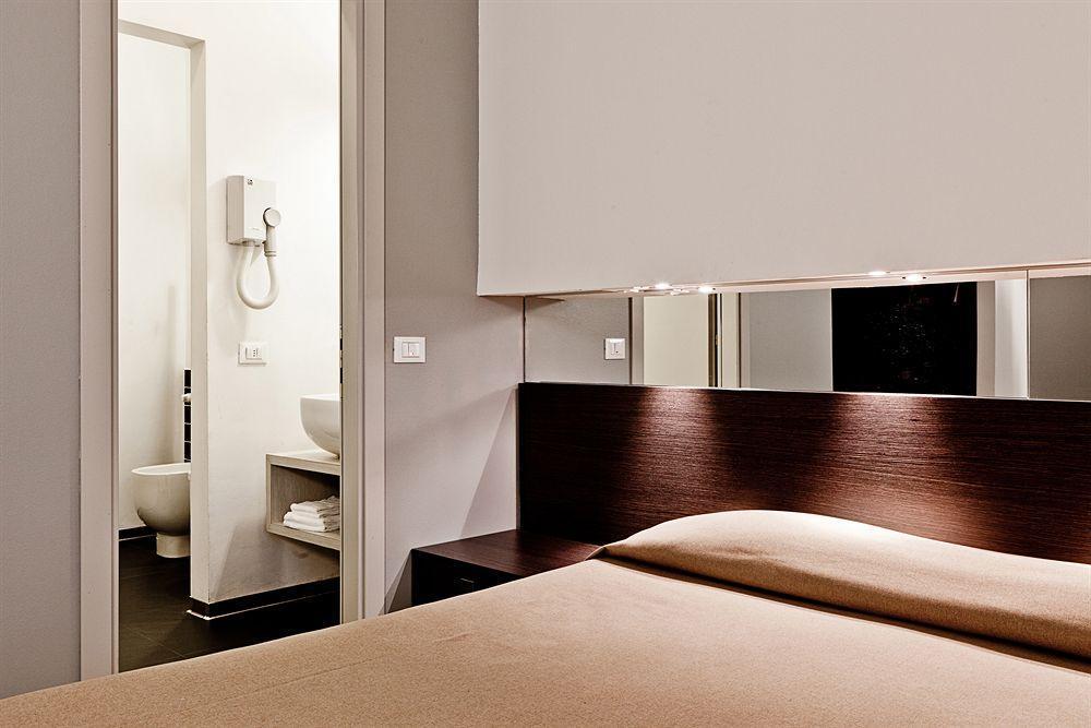 Bed and Breakfast Mua Boutique Болонья Экстерьер фото