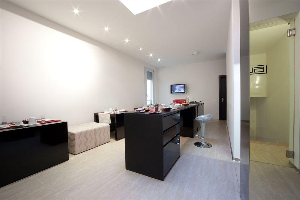 Bed and Breakfast Mua Boutique Болонья Экстерьер фото